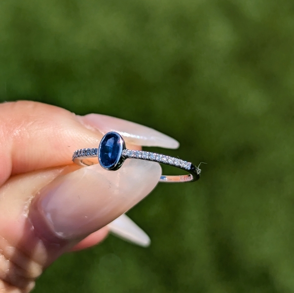 14K White Gold Sapphire and Diamond Ring - Picture 3 of 8